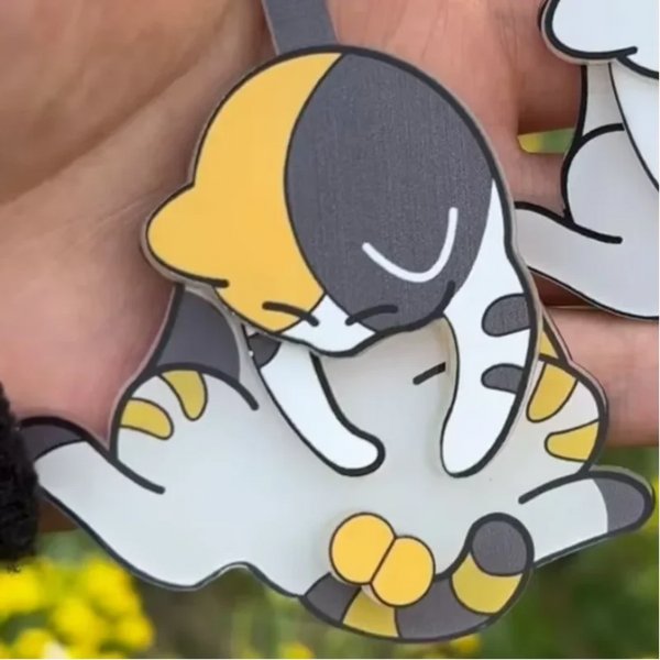 Rotating Cat Playful Keychain
