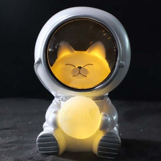 Astronaut LED Lamp